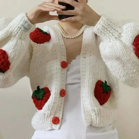 Long Sleeve Handmade Crochet 🍓 Strawberry 🍓 Sweater Knitted Cardigan Harajuku - Picture 2 of 4